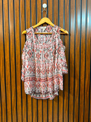 chest 22 Length 26 Fabric chiffon Western Branded Ladies Top