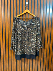 chest 22 Length 29 Fabric chiffon Women’s Long Sleeve Branded Top