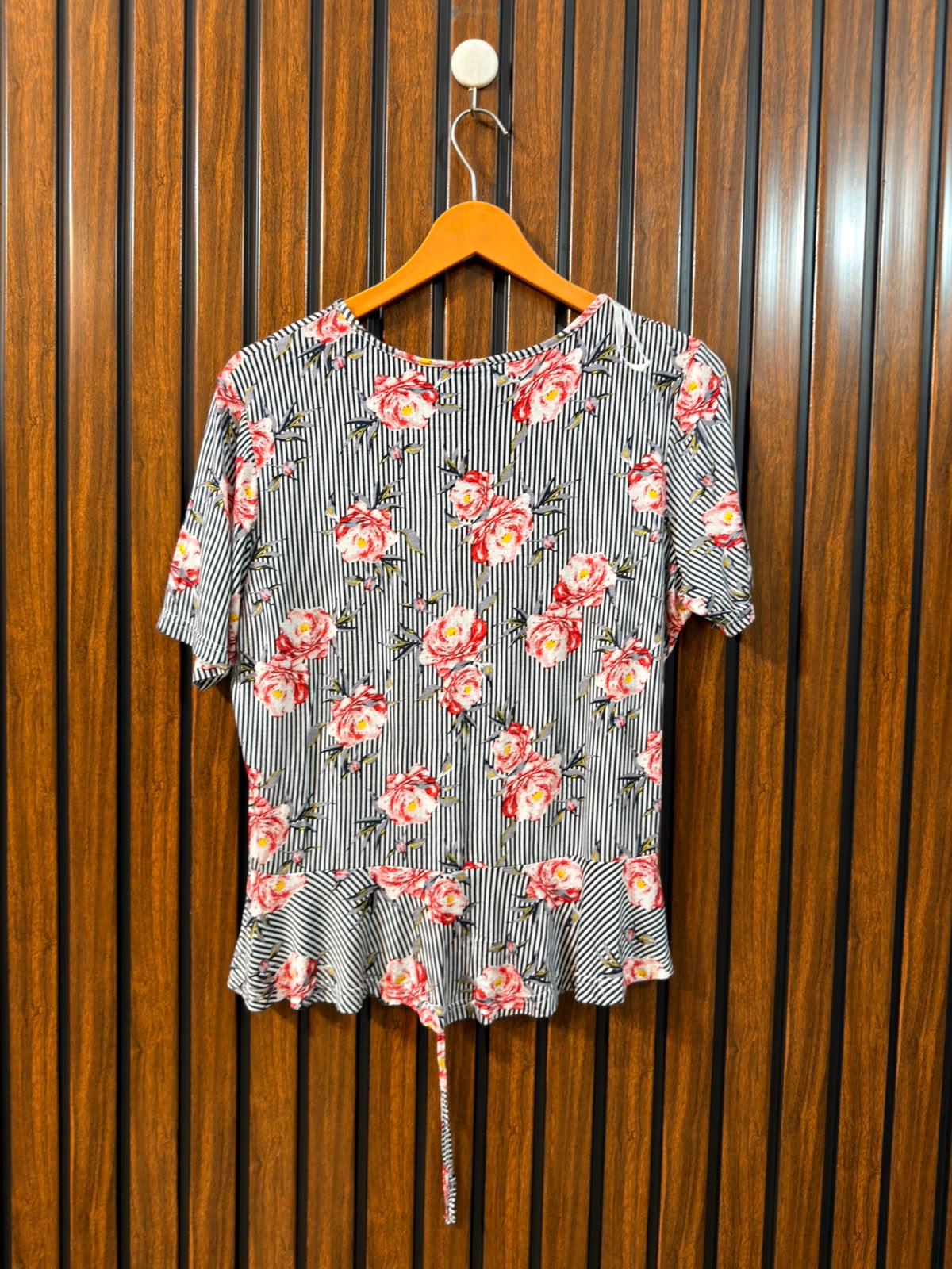 Chest 20  Length 22 Western Branded Women's Casual T-Shirt