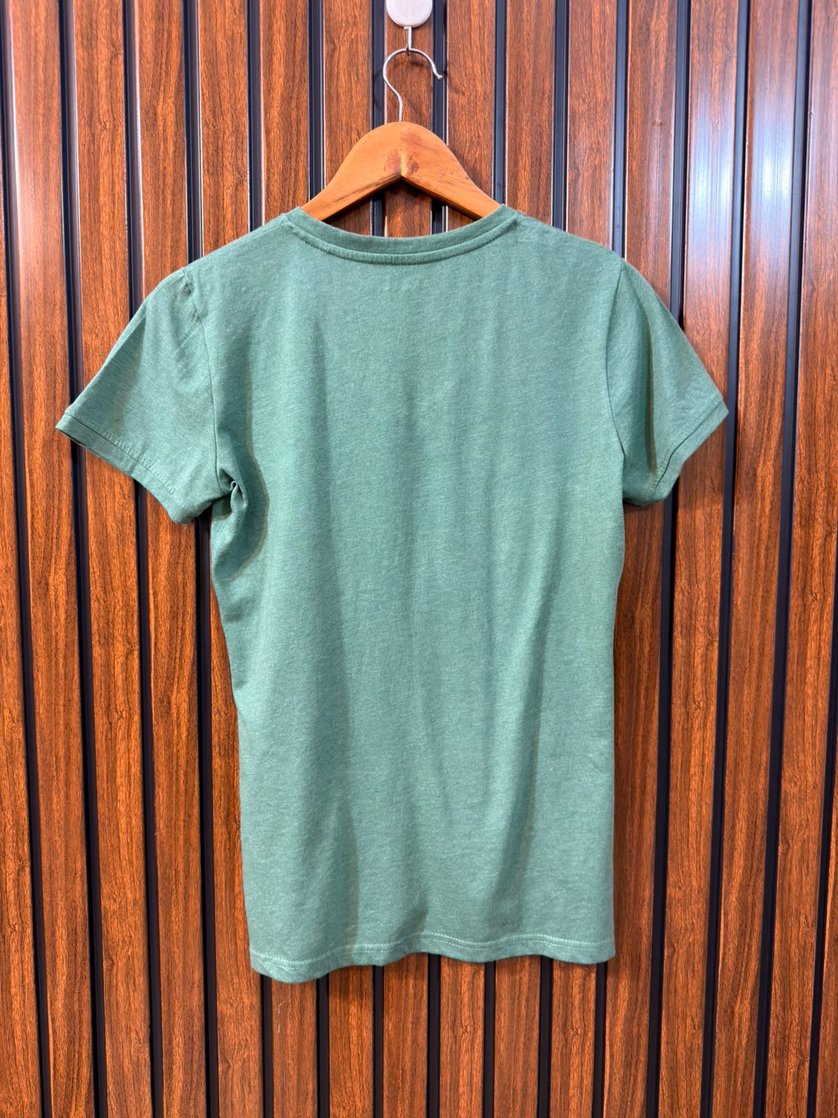 Chest 18  Length 24 Western Branded Women's Fashion T-Shirt