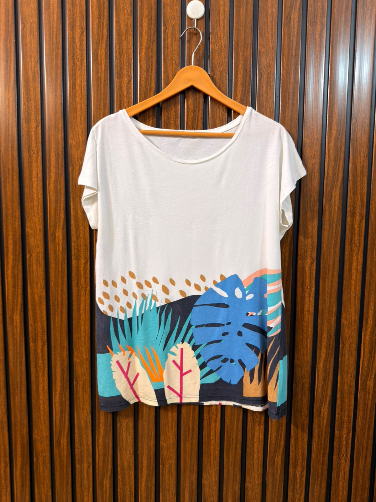 Chest 20  Length 25 Western Branded Women's Fashion Collection