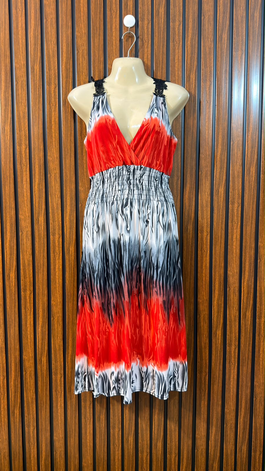 Chest 19  Length 42  Fabric Silk Jersey Western Branded Women's Party Wear Dress