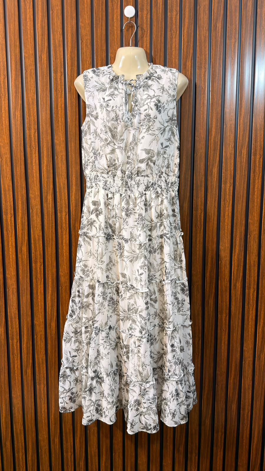 Chest 18 Length 51  Fabric Chiffon Western Branded Women's Fashion Party Dress