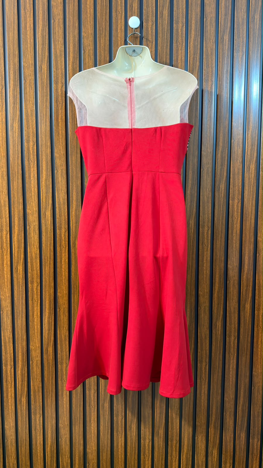 Chest 20  Length 40  Fabric silk Jersey Western Branded Women's Evening Wear Dress