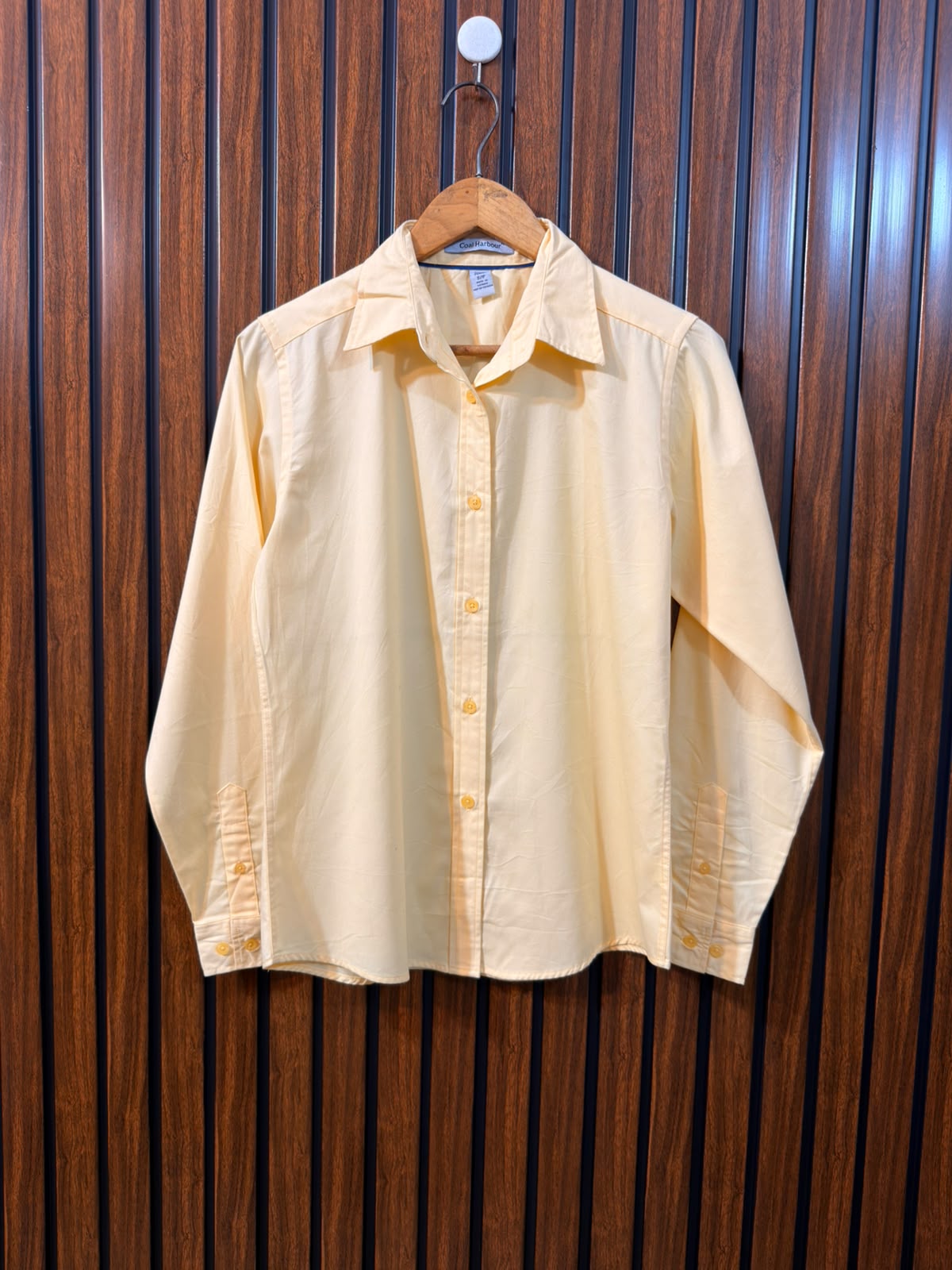 Chest 18  Length 24  Fabric Cotton Western Branded Women's Full Sleeve Top