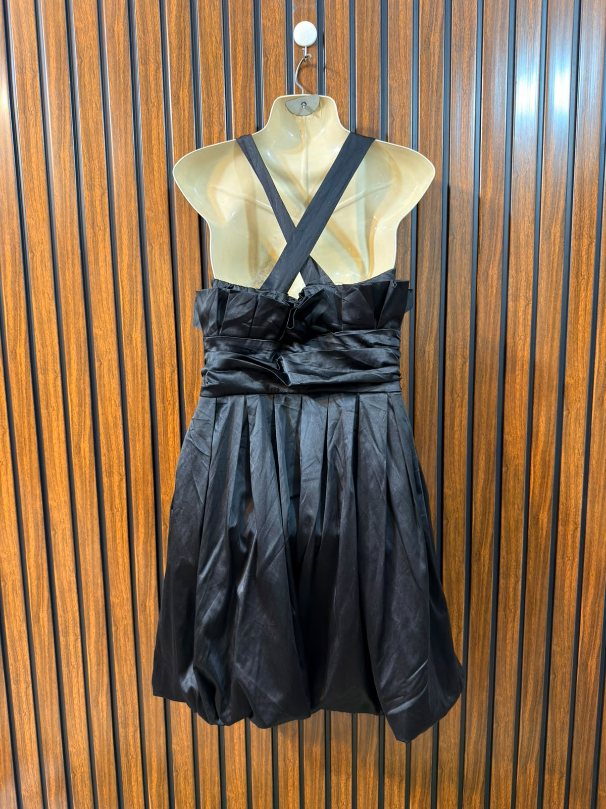 Chest 18  Length 34  Fabric Silk Branded Women’s Mini Dress