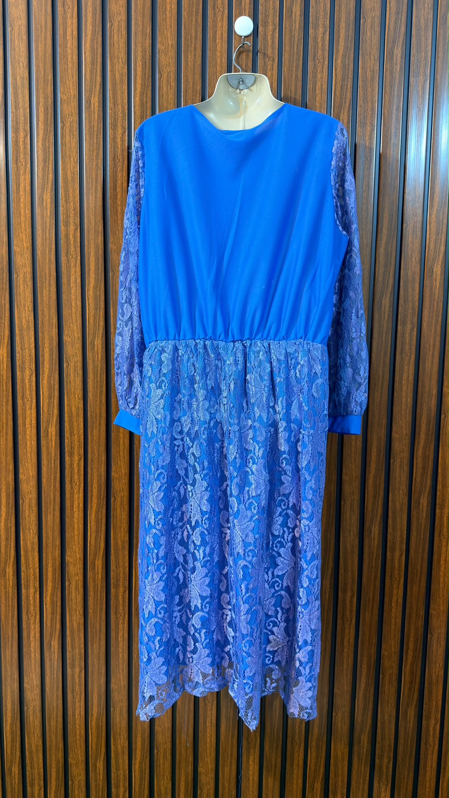 Chest 22  Length 46  Fabric Silk Jersey Western Branded Womens Trendy Long Maxi