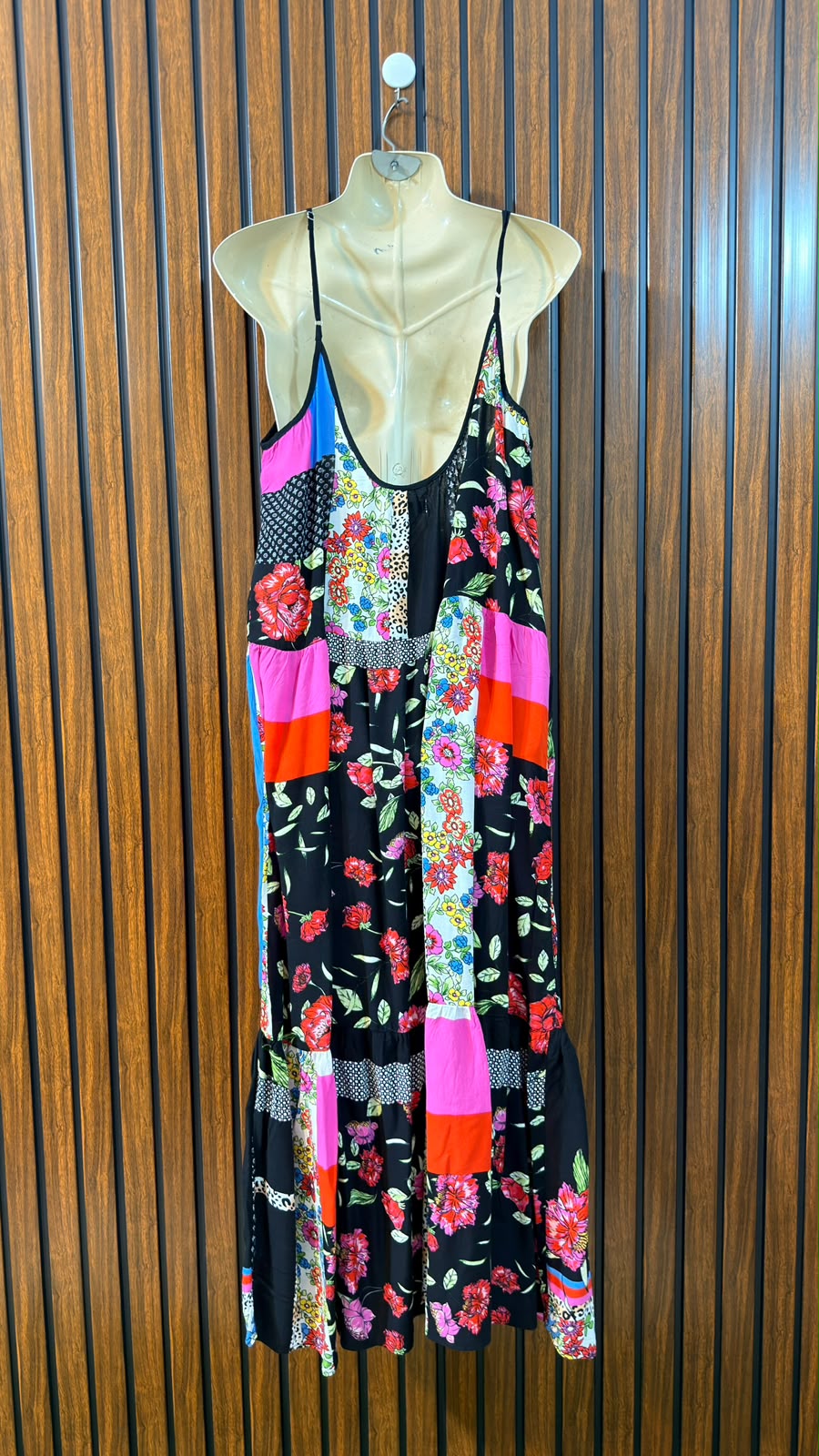 Chest 20  Length 50  Fabric Linen Western Branded Womens Smart Long Maxi