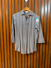 Chest 16  Length 25  Fabric Linen Branded Western Women’s Top