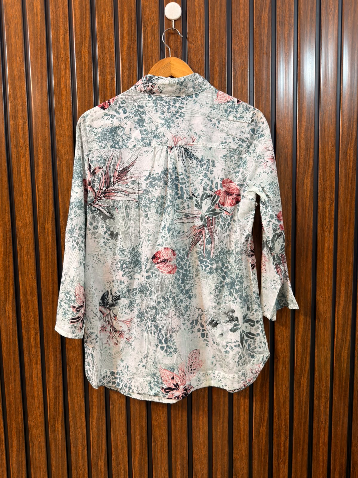 Chest 19  Length 27  Fabric Cotton Women’s Full Sleeve Premium Top