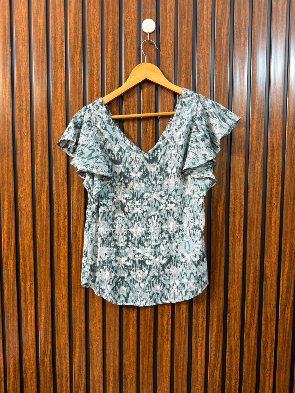Chest 17  Length 22  Fabric linen Women’s Western Sleeve Top
