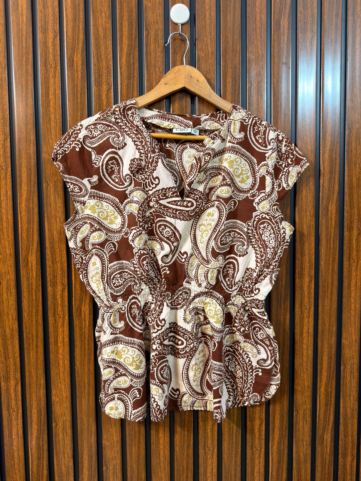 Chest 20  Length 24  Fabric cotton Western Branded Ladies Half Sleeve Wear