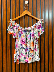 Chest 17  Length 17  Fabric linen Branded Western Women’s Sleeve Top