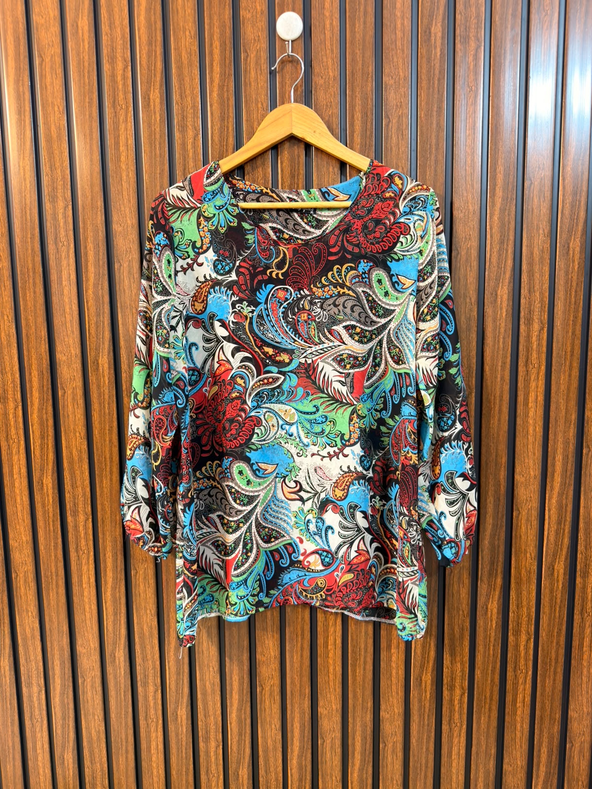Chest 20  Length 27 to 29  Fabric Chiffon Western Branded Women's Everyday Top