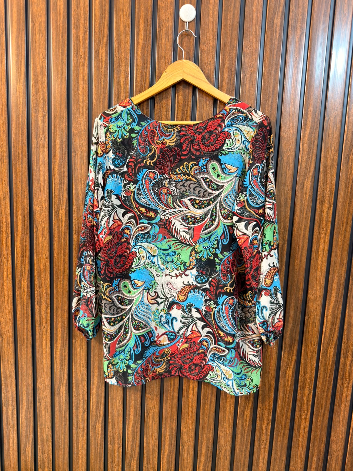 Chest 20  Length 27 to 29  Fabric Chiffon Western Branded Women's Everyday Top
