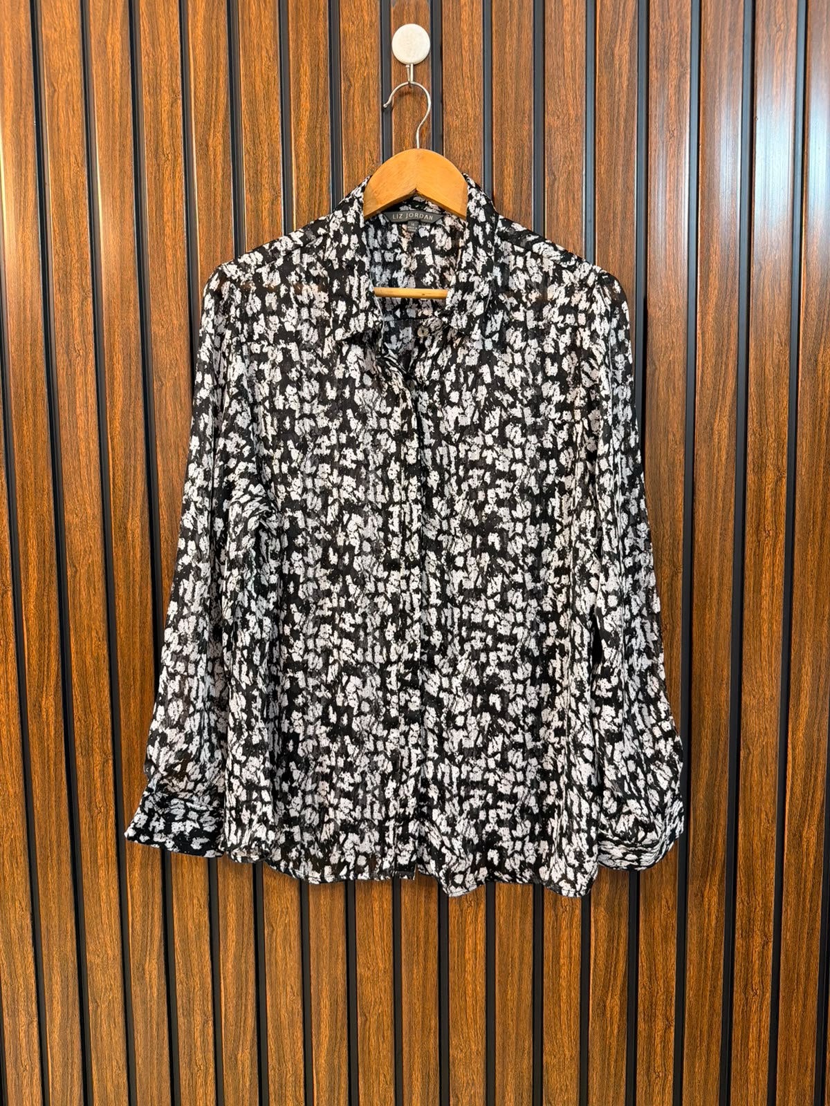 Chest 21  Length 26  Fabric Chiffon Western Branded Women's Everyday Essential Top
