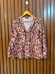 Chest 18  Length 22  Fabric Silk Western Branded Women's Signature Wear Top