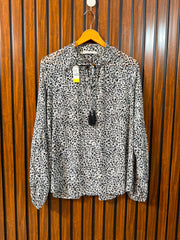 Chest 21  Length 25  Fabric Chiffon Western Branded Women's Premium Everyday Top