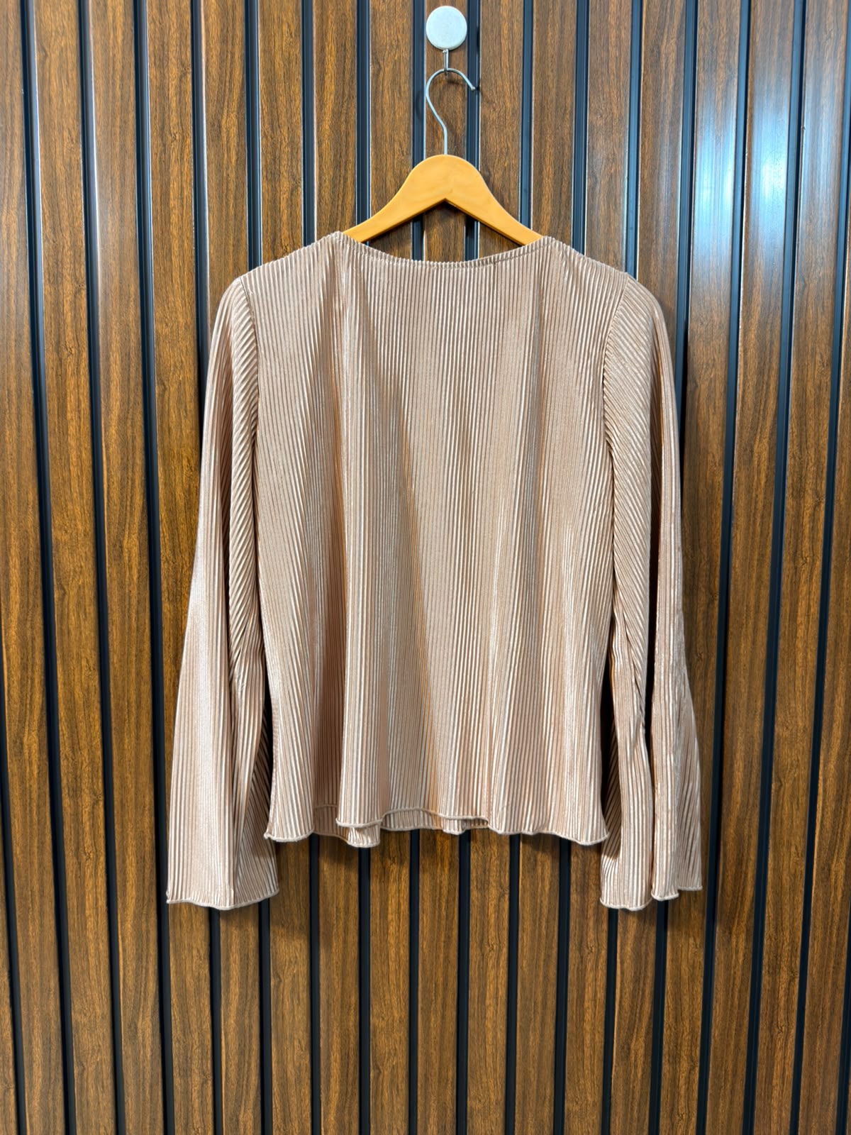 Chest 21  Length 22  Fabric Silk Jersey Western Branded Women's Elegant Daily Top
