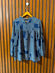 Chest 21  Length 26  Fabric Silk Western Branded Women's Casual Arrival Top