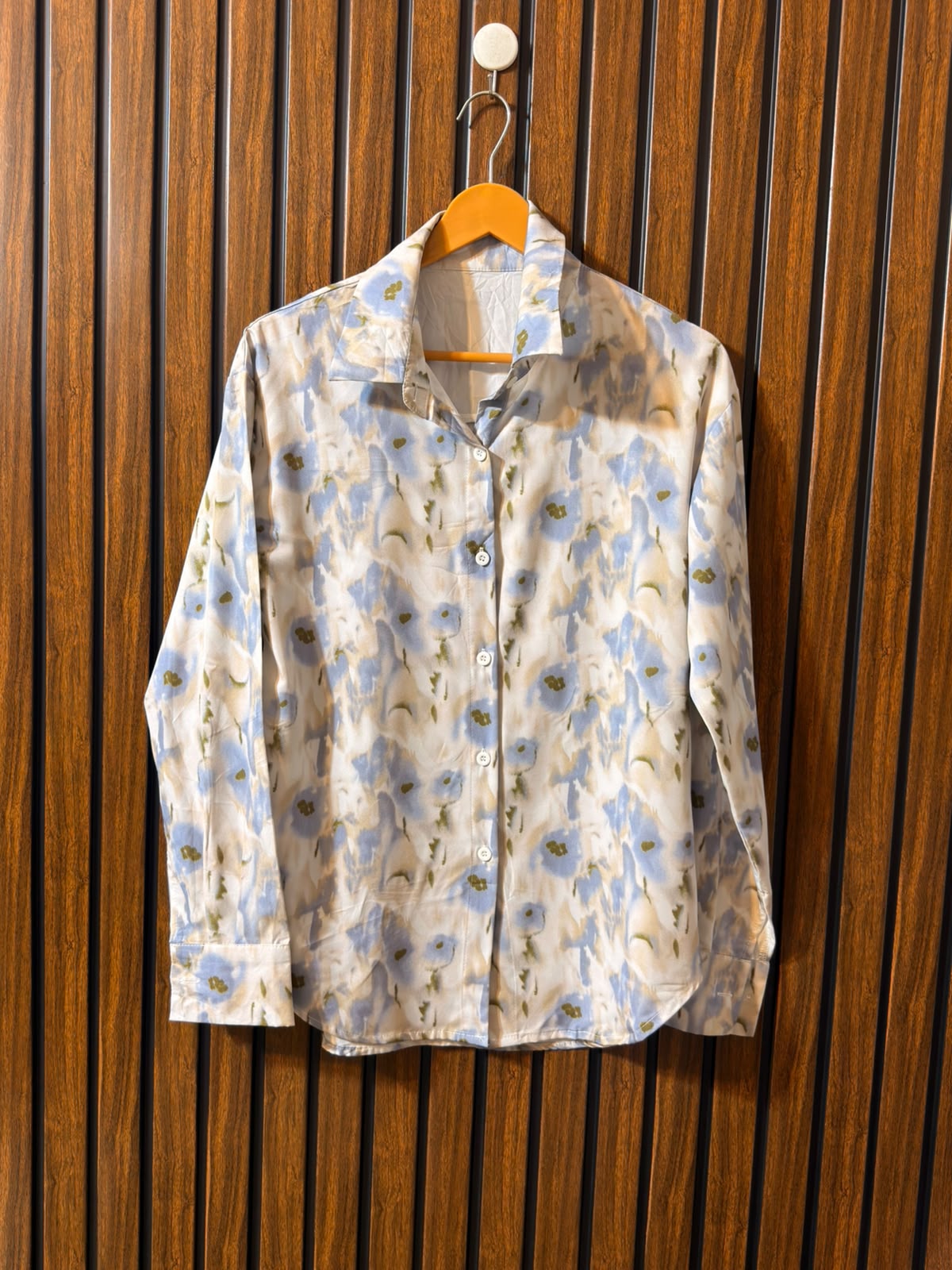 Chest 19  Length 26  Fabric Silk Western Branded Women's Modern Arrival Top