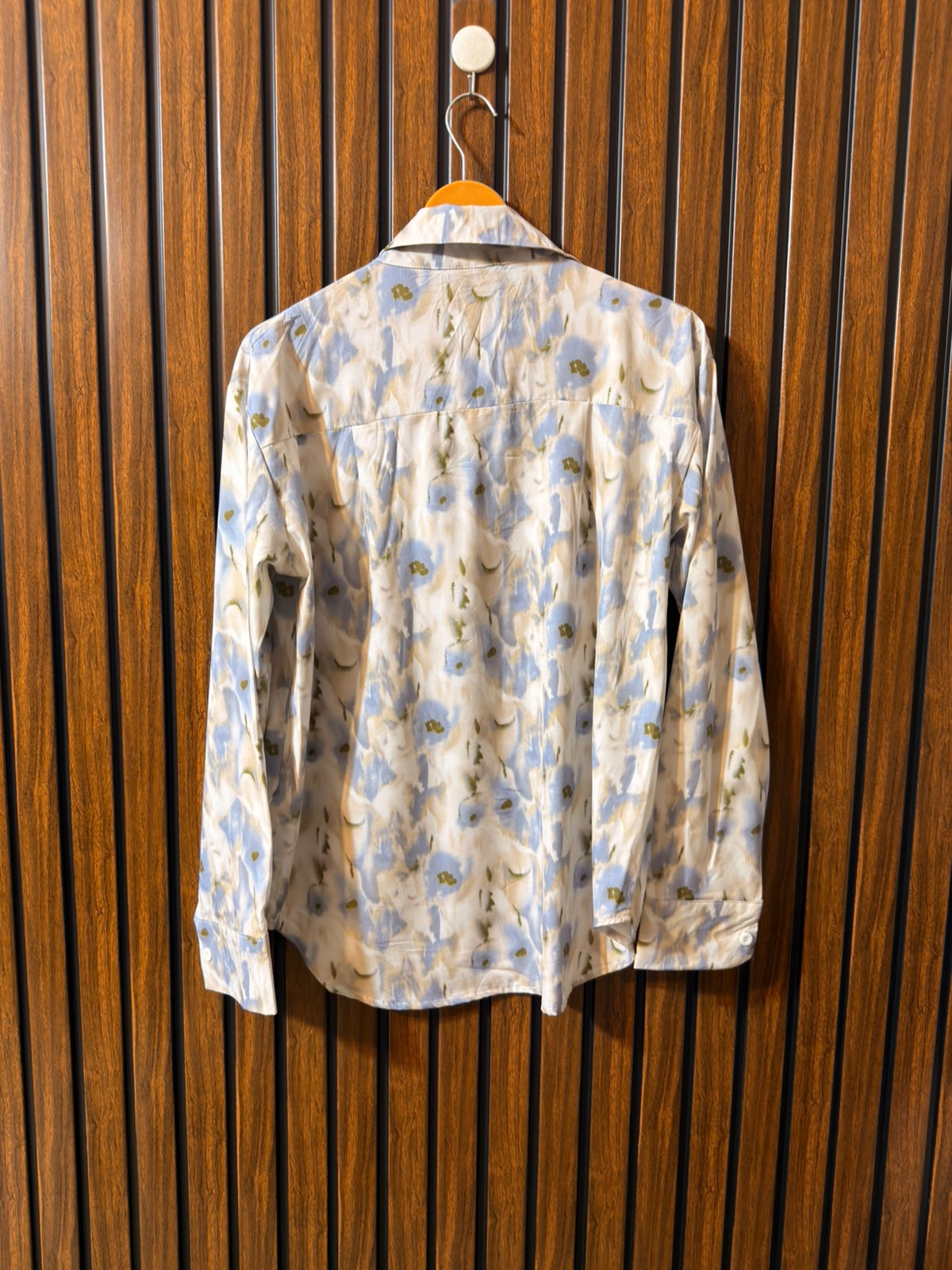 Chest 19  Length 26  Fabric Silk Western Branded Women's Modern Arrival Top