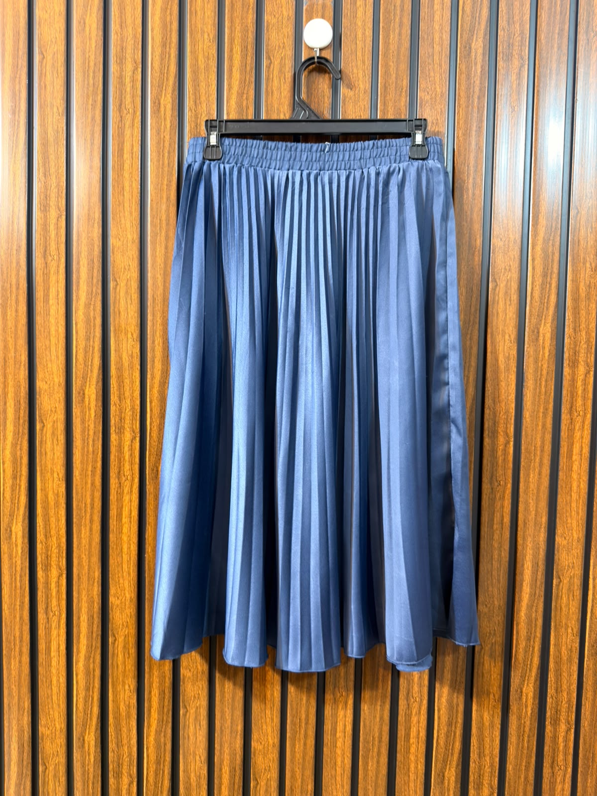 Waist 34  Length 39  Fabric Silk jersey Women’s Western Branded Skirt