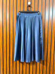 Waist 34  Length 39  Fabric Silk jersey Women’s Western Branded Skirt