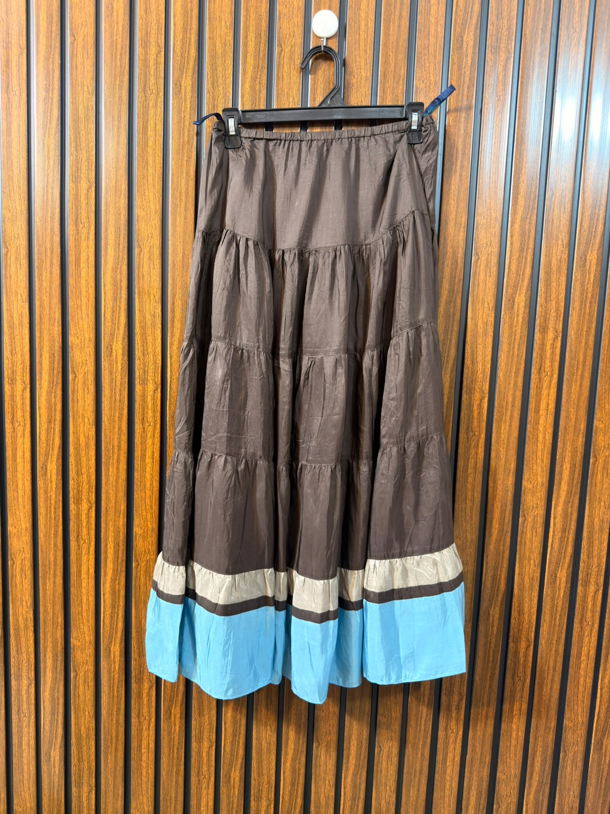 Waist 28  Length 33  Fabric Cotton Silk Western Women’s Skirt Range