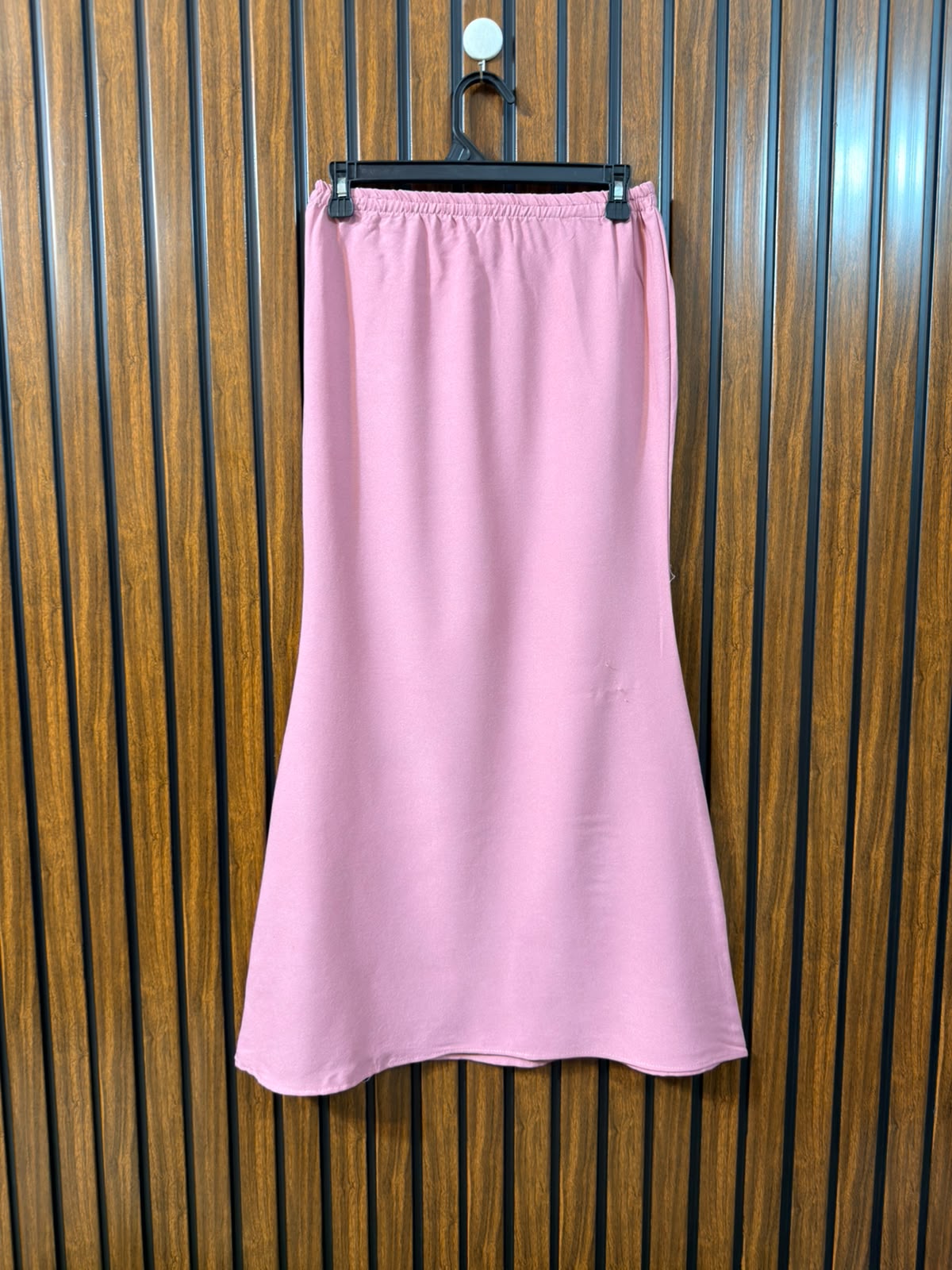 Waist 28  Length 36  Fabric Rayon Premium Western Branded Skirt