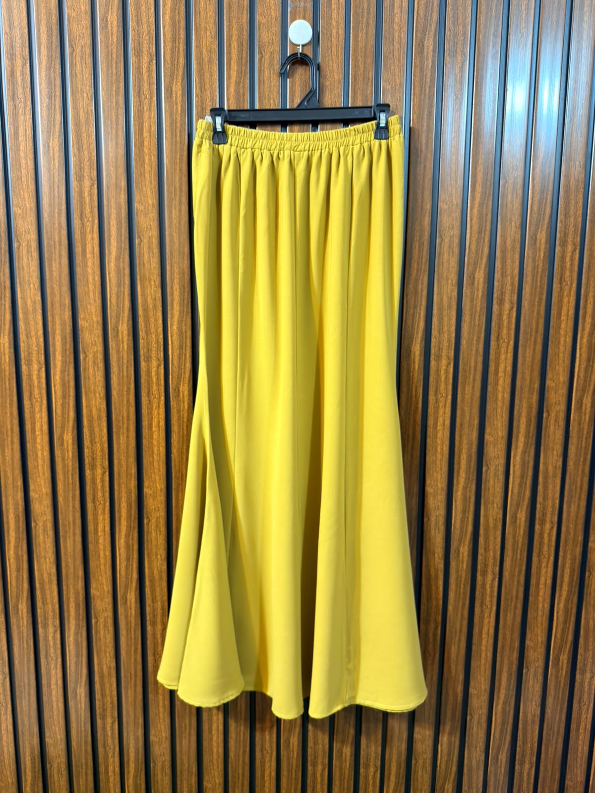 Waist 32  Length 41  Fabric Chiffon Western Skirt for Women