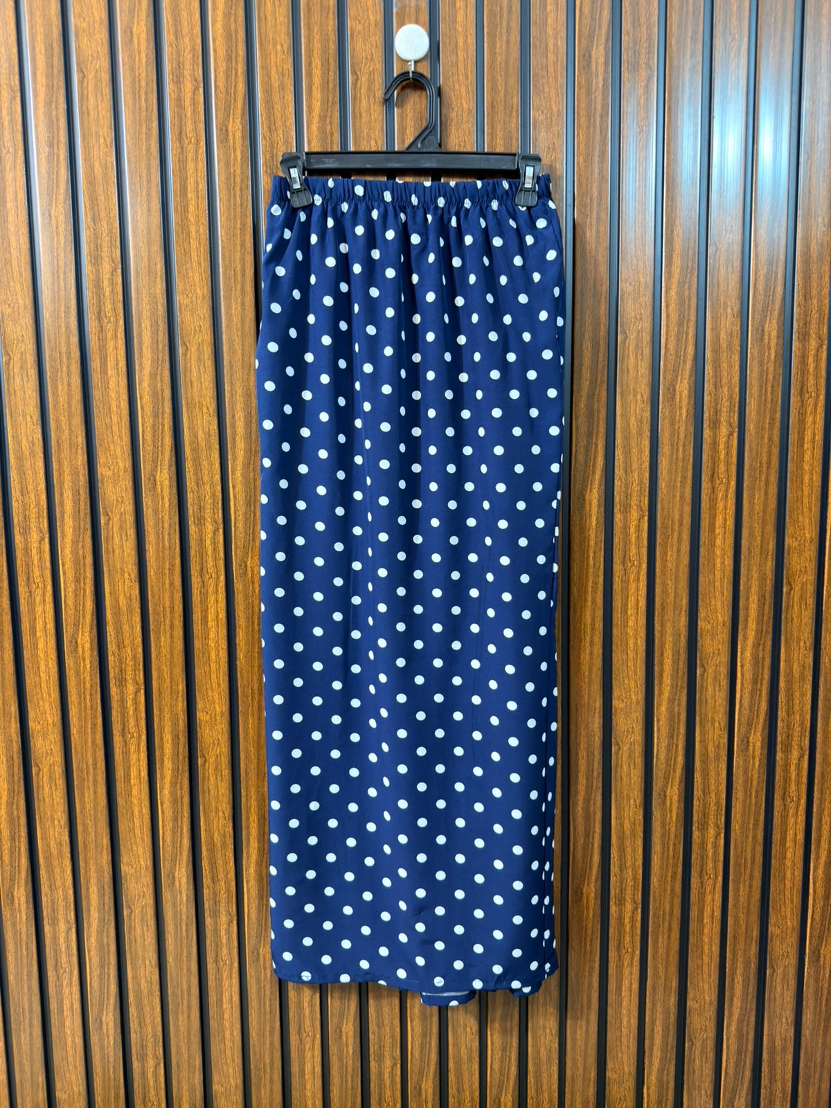 Waist 28  Length 38  Fabric Silk Western Branded Skirt Selection