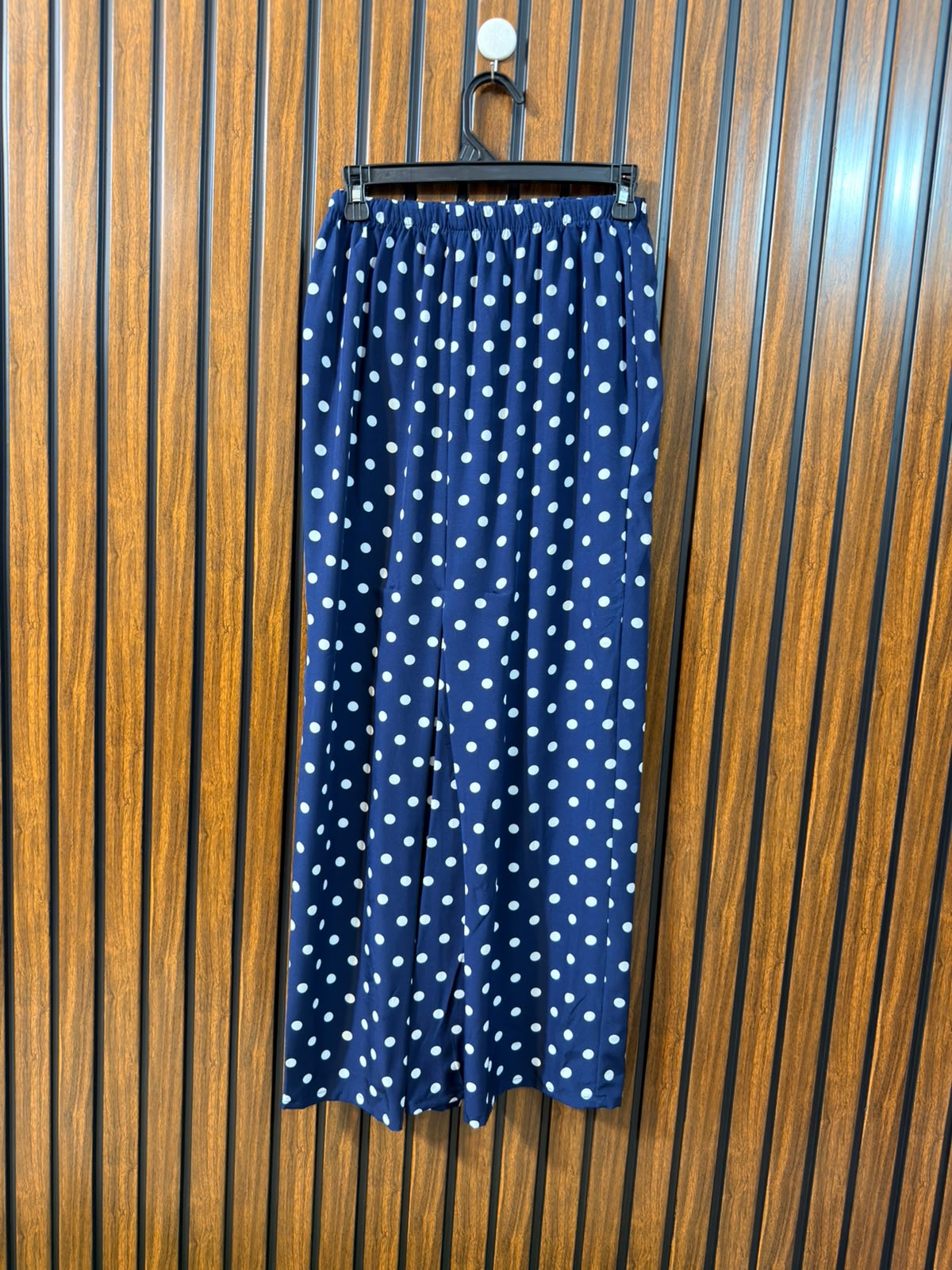Waist 28  Length 38  Fabric Silk Western Branded Skirt Selection