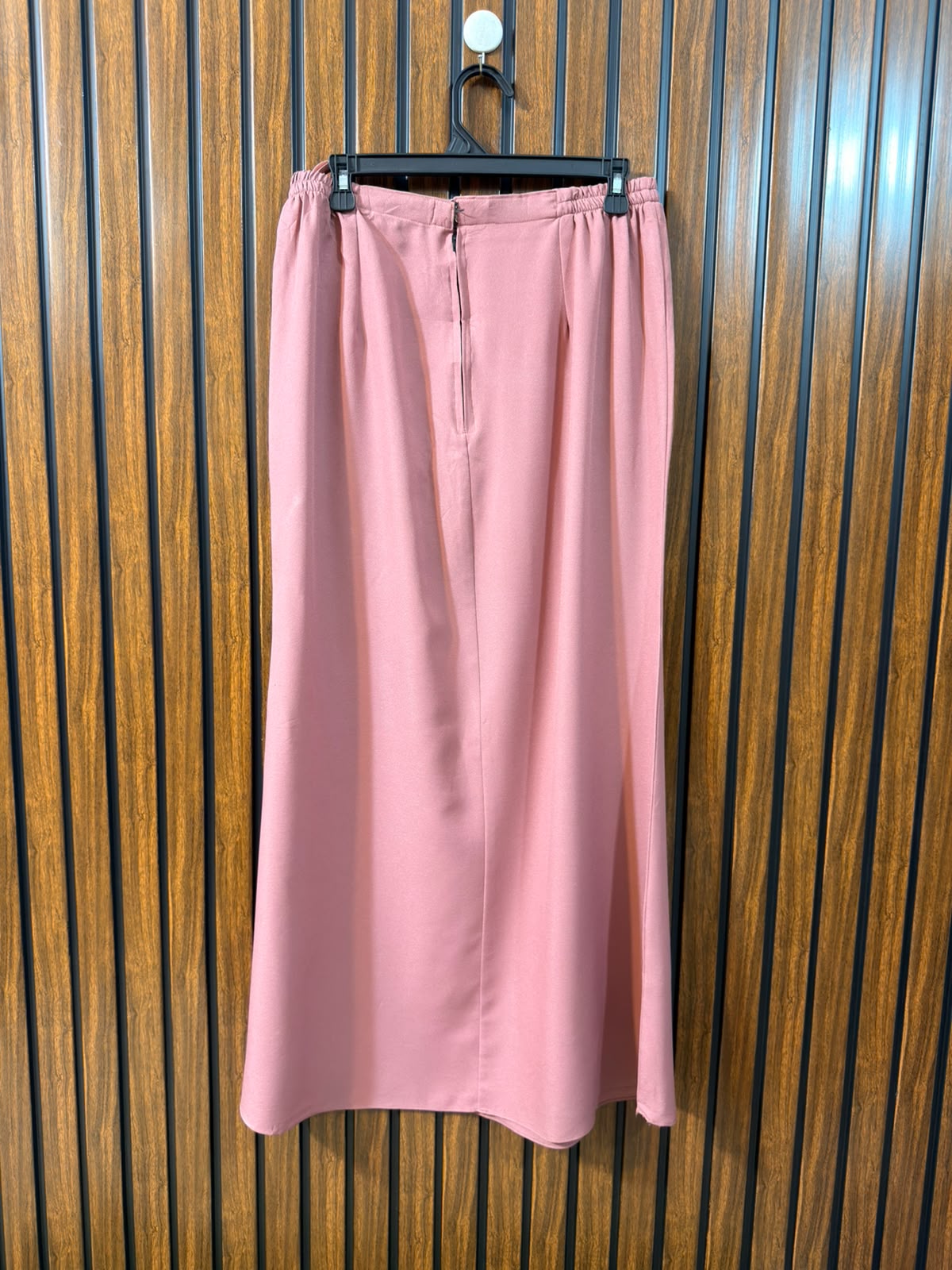Waist 32  Length 39  Fabric Georgette Western Branded Women’s Skirt Range