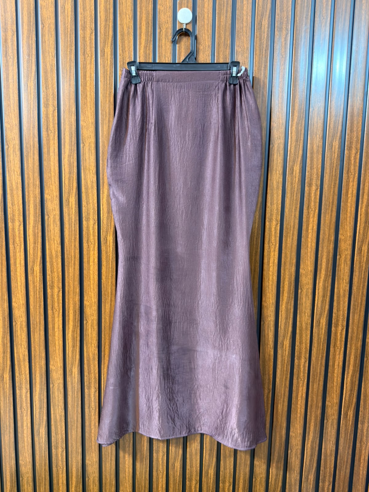 Waist 28  Length 41  Fabric Silk Women’s Skirt Collection