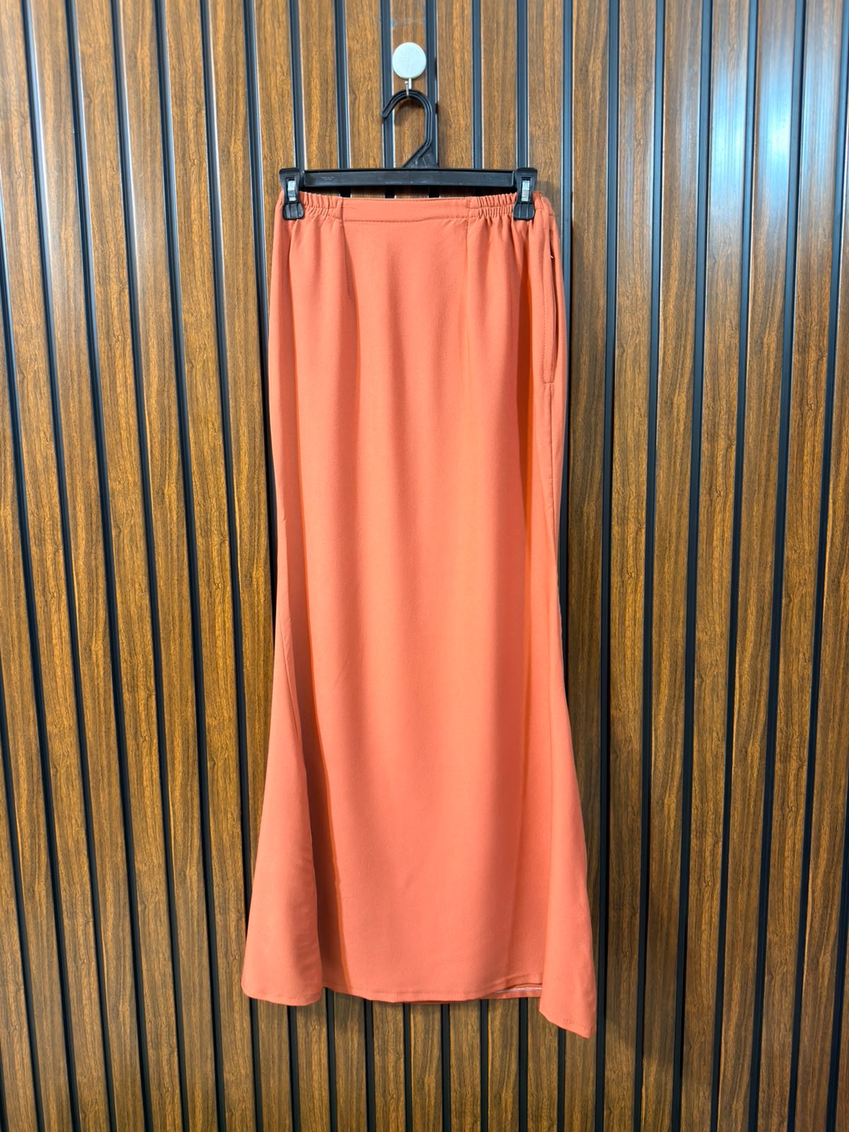 Waist 30  Length 40  Fabric Rayon Branded Women’s Skirt
