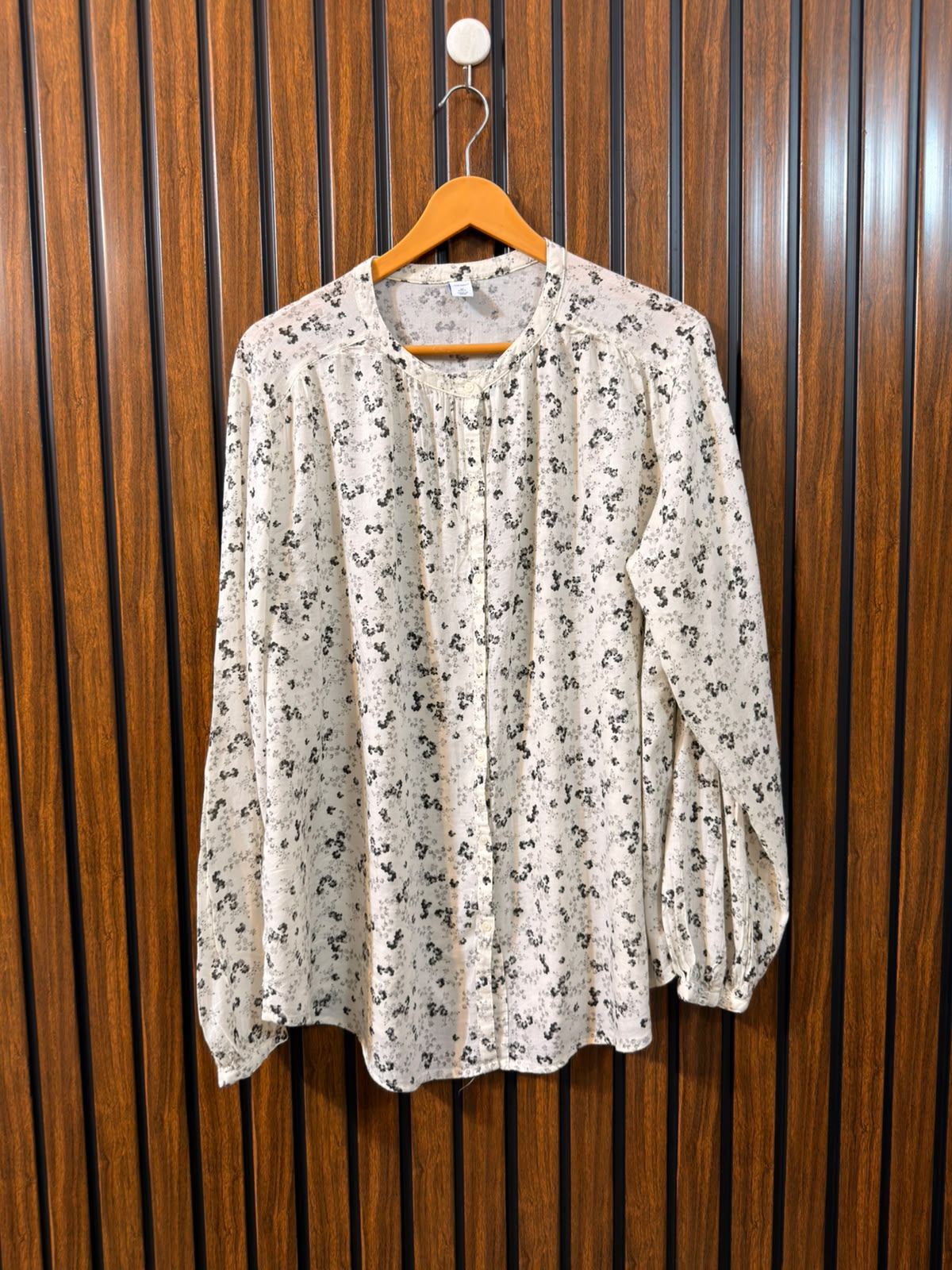 Chest Medium  baggy style  Length 28  Fabric LinenWestern Branded Women's Top