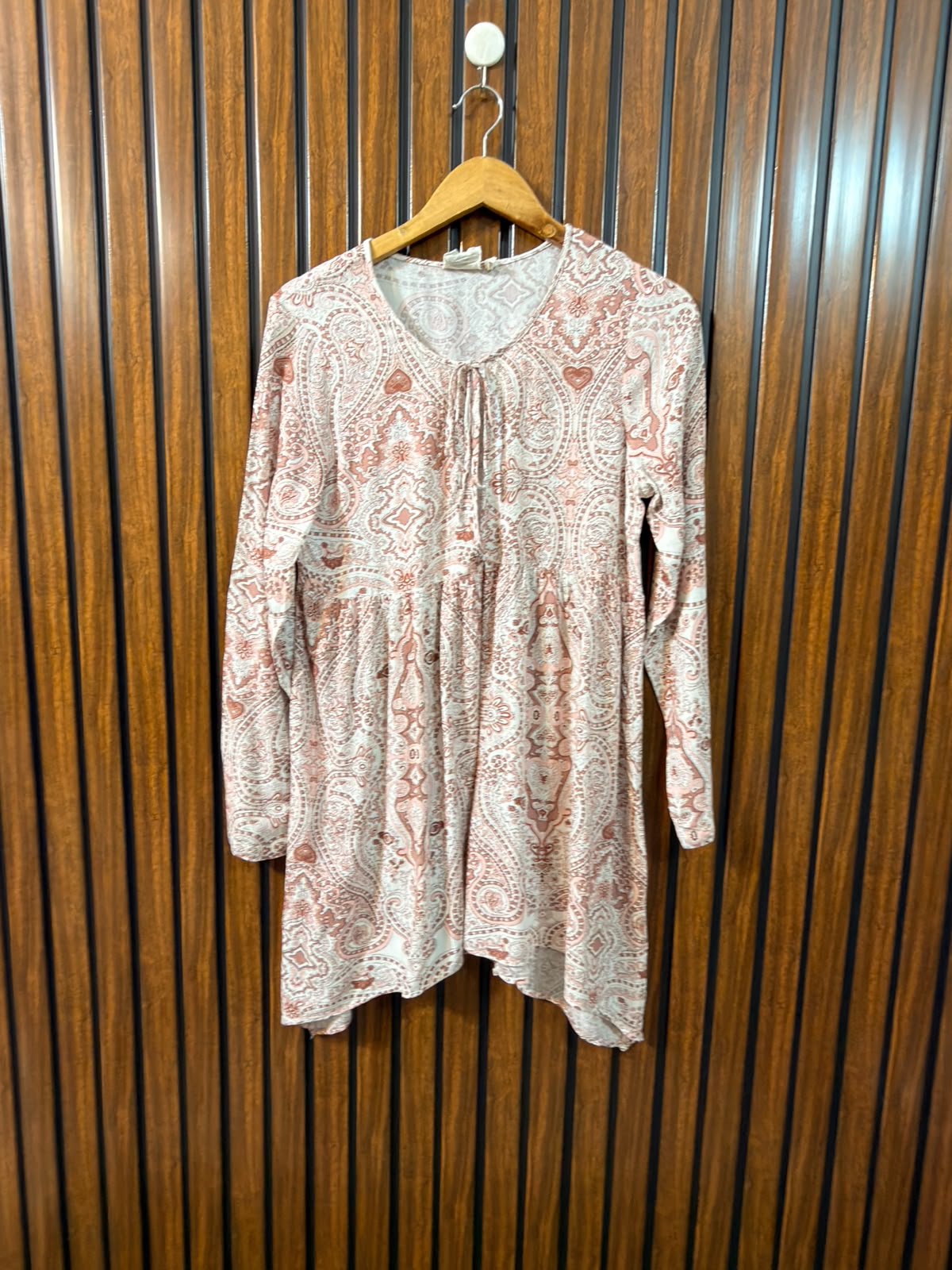 Chest 18  Length 32  Fabric Cotton Western Women's Top Collection