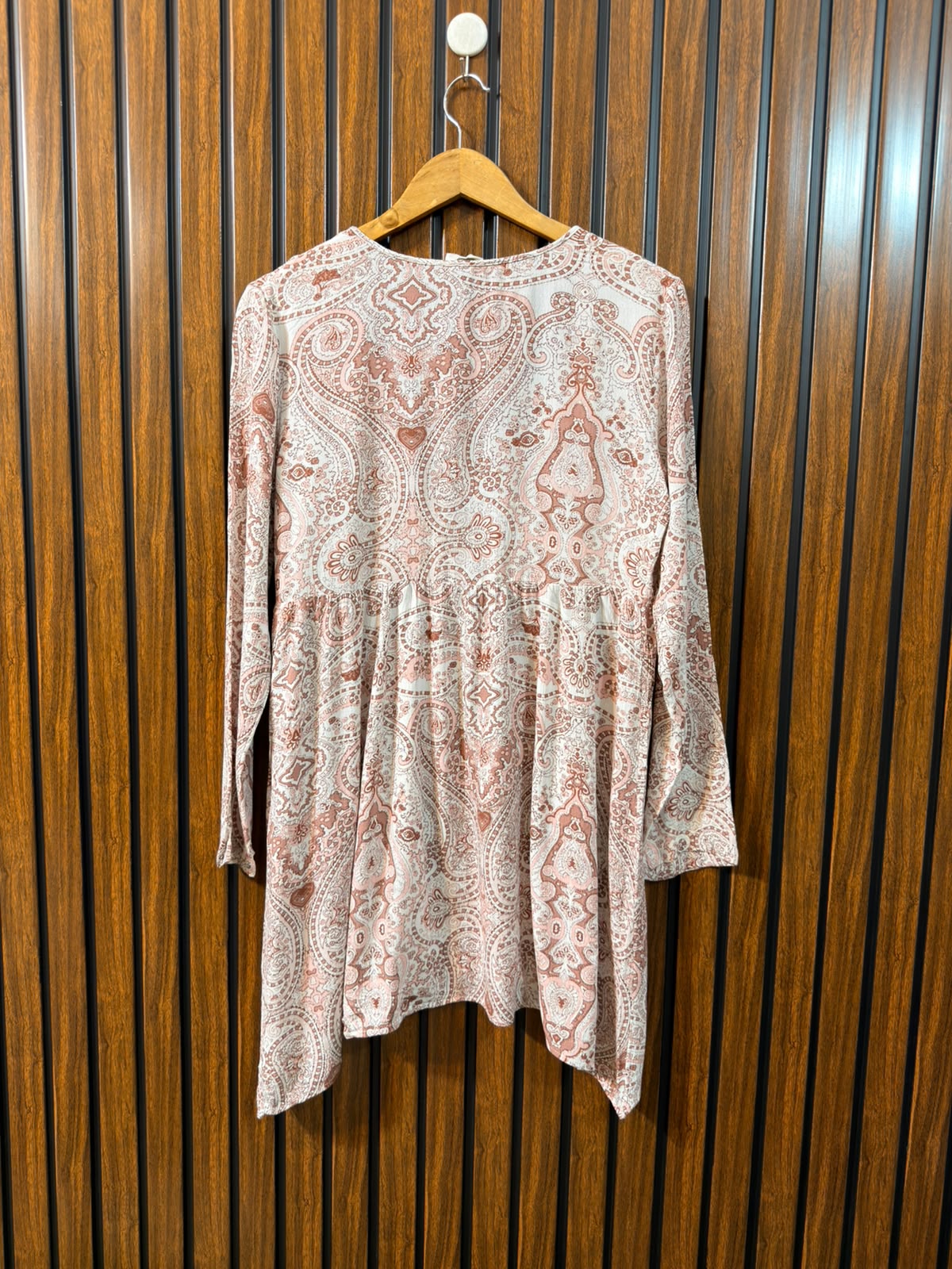 Chest 18  Length 32  Fabric Cotton Western Women's Top Collection