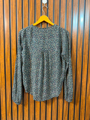 Chest 18  Length 21 to 23  Fabric Rayon Western Branded Women's Daily Top