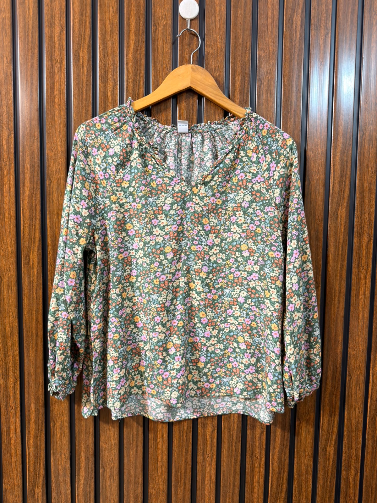 Chest 19  Length 24  Fabric Linen Western Women's Daily Wear Top