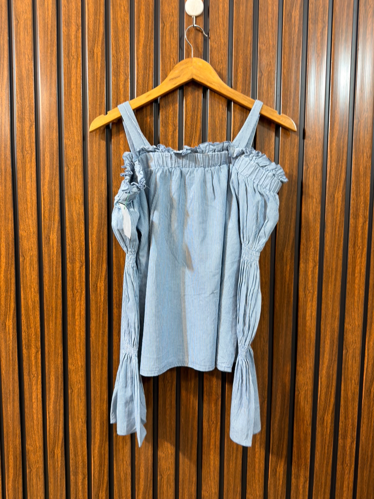 Chest 19  Length 21  Fabric Cotton Western Women's Top