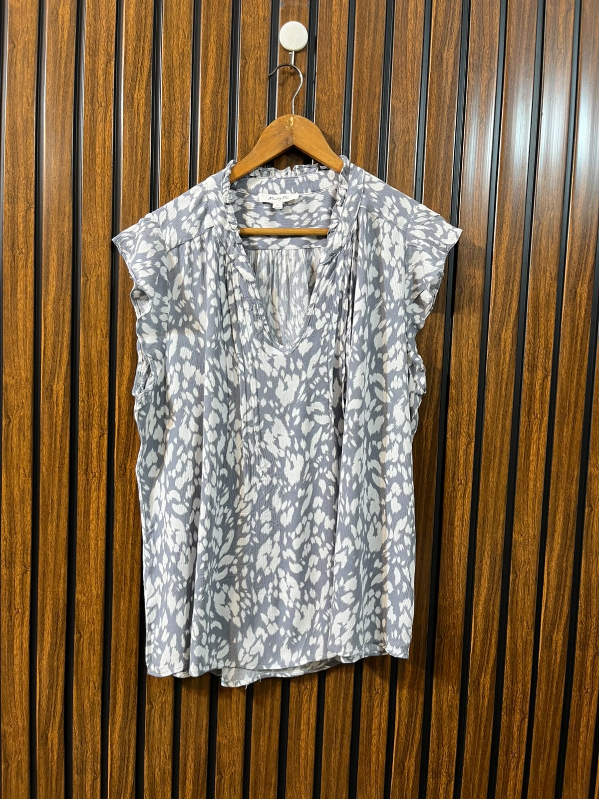 Chest 24  Lenght 26 to 28  Fabric rayon Women's Half Sleeve Premium Top
