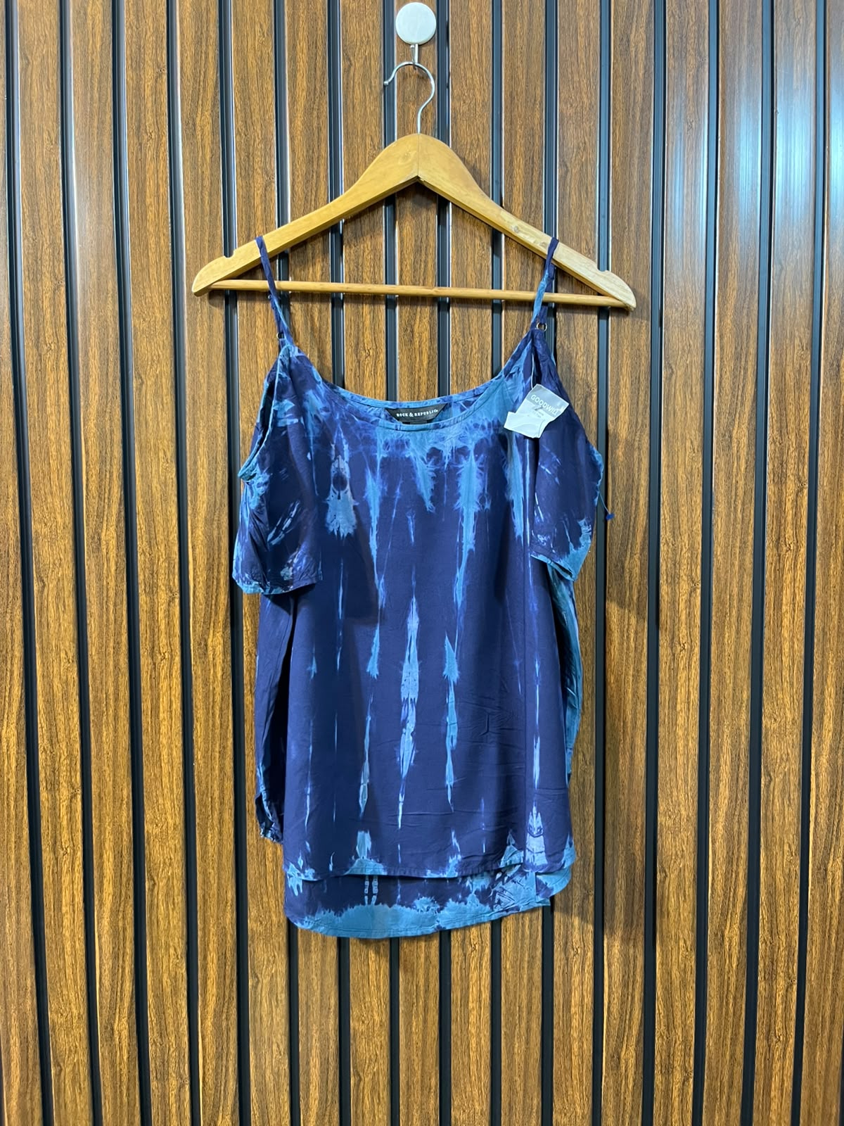 Chest 17  Lenght 24 to 26  Fabric linen Women's Half Sleeve Everyday Top