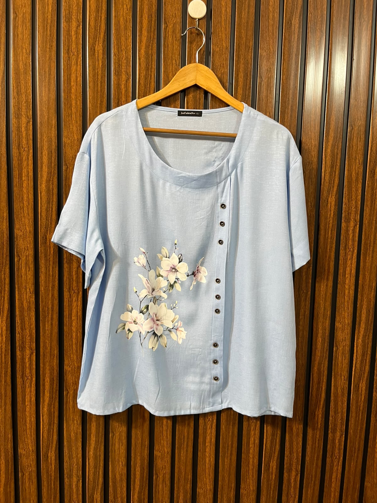 Chest 21  Lenght 26  Fabric rayon Women's Smart Half Sleeve Top