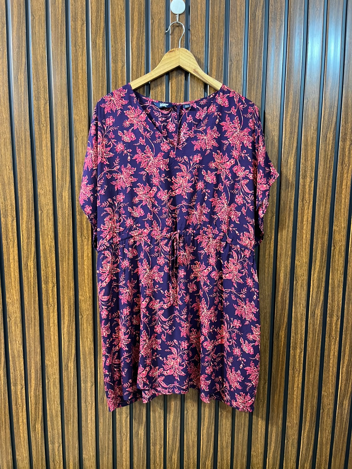 Chest small  baggy style  Lenght 34  Fabric linen Women's Half Sleeve Trendy Top