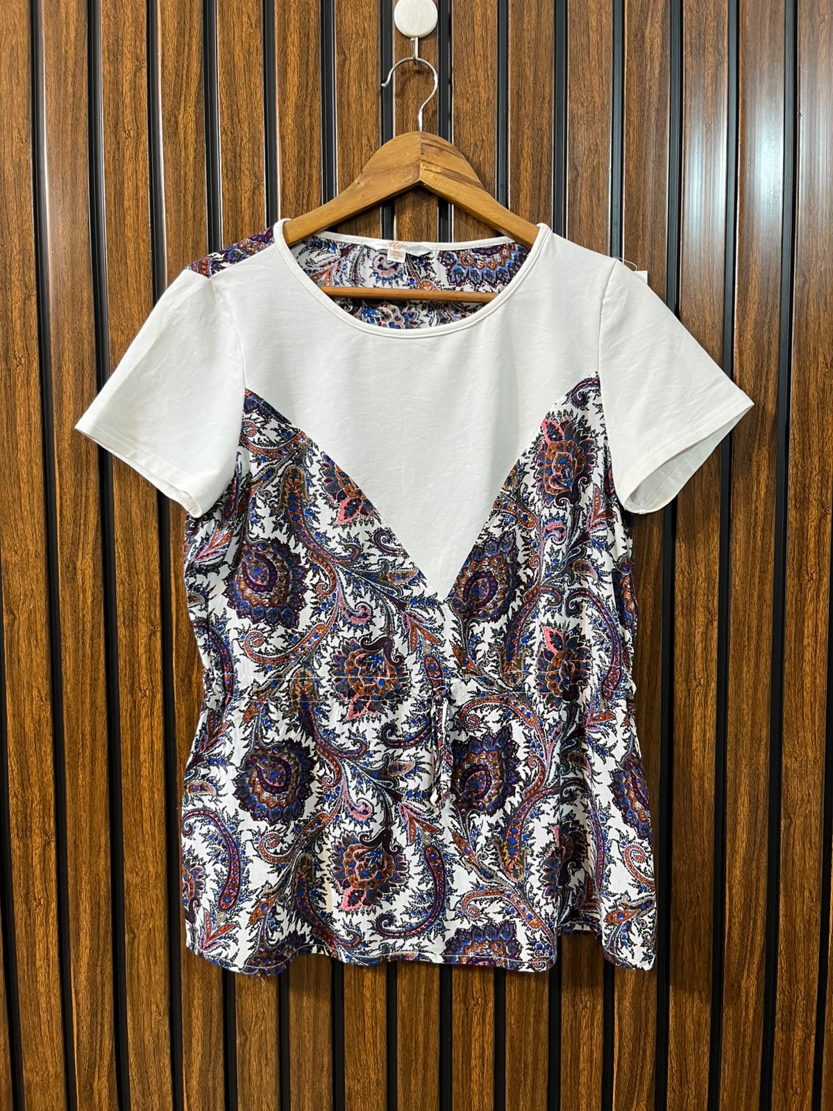 Chest 20  Lenght 26  Fabric linen  and jersey Women's Half Sleeve Elegant Top