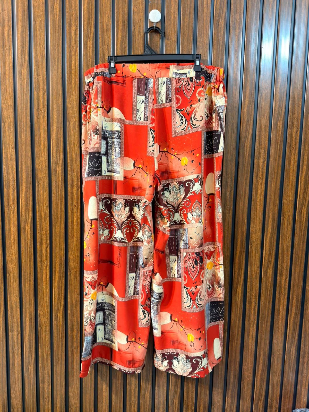 Waist 40  Length 39  Fabric Silk Western Branded Women’s Classic Trouser