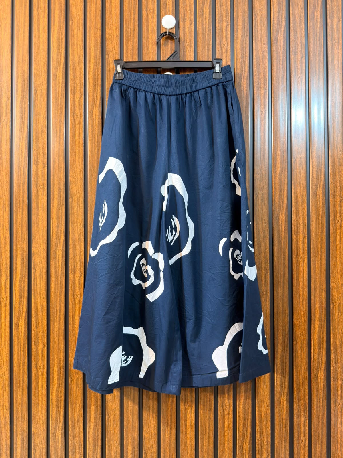 Waist 30  Length 32  Fabric Cotton Women’s Classic Branded Trouser