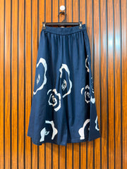 Waist 30  Length 32  Fabric Cotton Women’s Classic Branded Trouser
